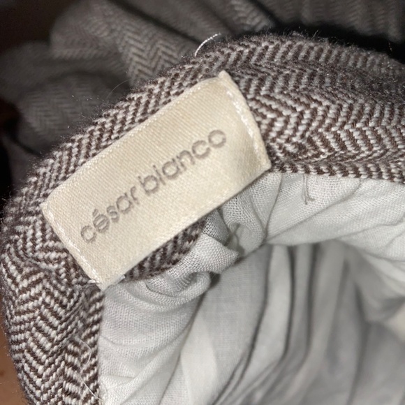 Girls age 12 casa blanca - Picture 2 of 2